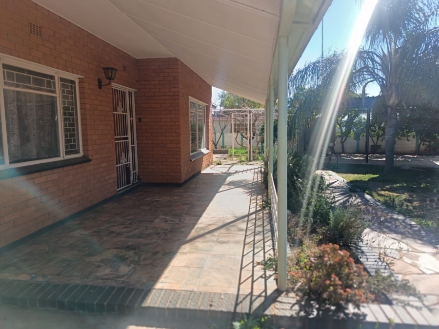 3 Bedroom Property for Sale in Hadison Park Northern Cape
